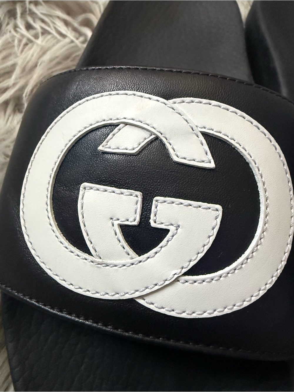GUCCI Nappa Miro Soft Calfskin Women Interlocking G Slide Sandals 37 Black White - Picture 6 of 14